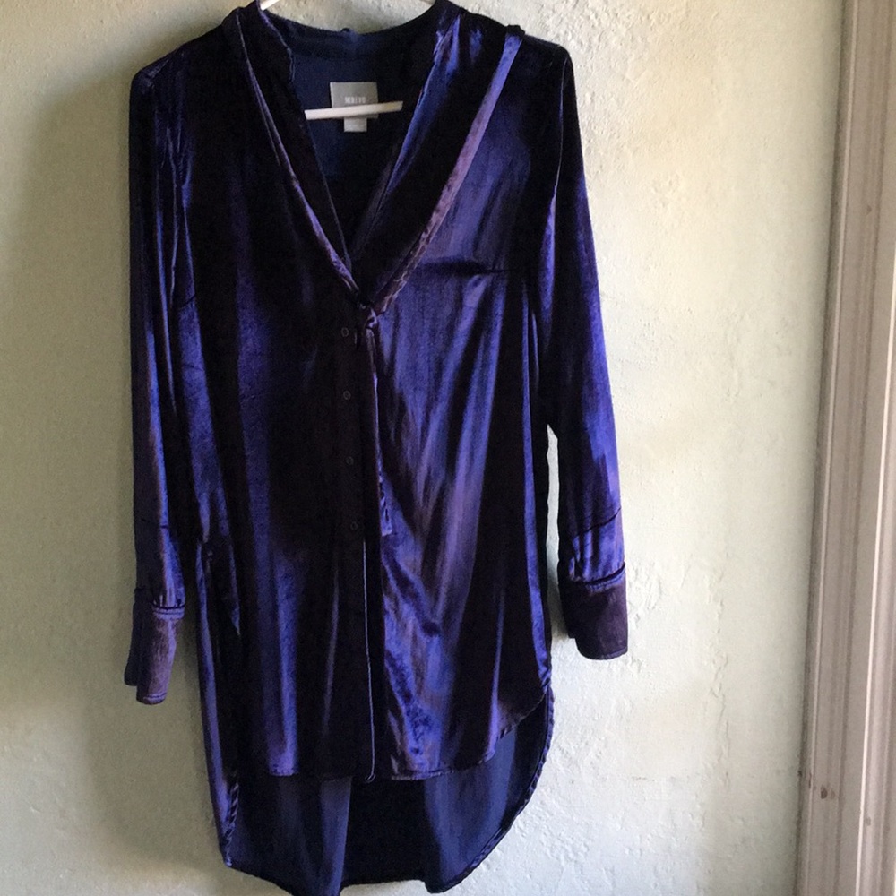 New/never worn blue velvet tunic